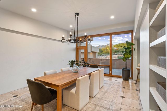 4635 N Placita Roca Blanca, Tucson, AZ 85718