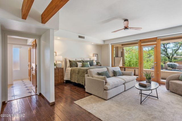 4635 N Placita Roca Blanca, Tucson, AZ 85718
