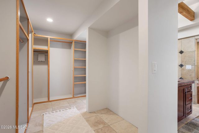 4635 N Placita Roca Blanca, Tucson, AZ 85718