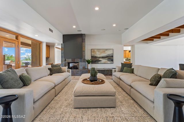 4635 N Placita Roca Blanca, Tucson, AZ 85718