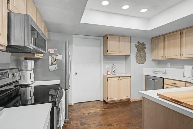9472 Clermont Boulevard, Powell, OH 43065