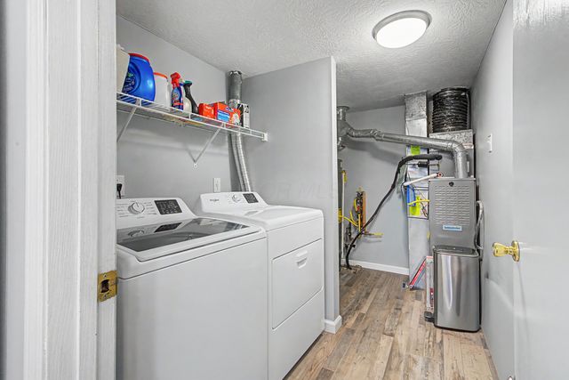 9472 Clermont Boulevard, Powell, OH 43065