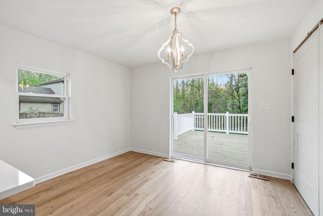 36 POINT BREEZE AVE, Clementon, NJ 08021