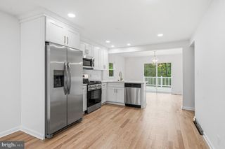 36 POINT BREEZE AVE, Clementon, NJ 08021