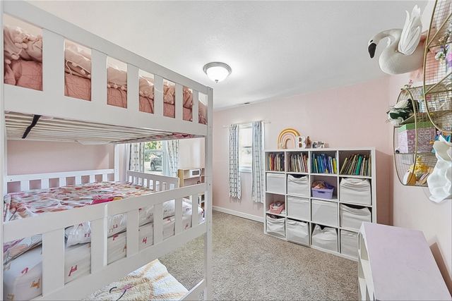 4571 E 38th Street, Des Moines, IA 50317
