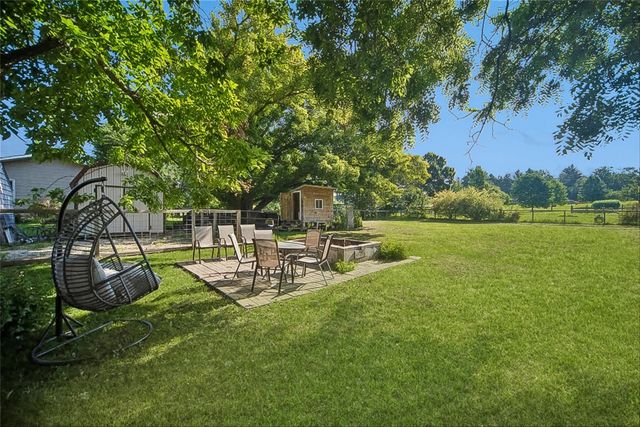 4571 E 38th Street, Des Moines, IA 50317