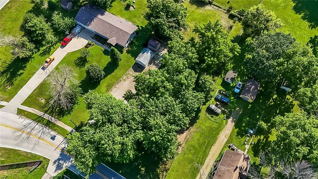 4571 E 38th Street, Des Moines, IA 50317