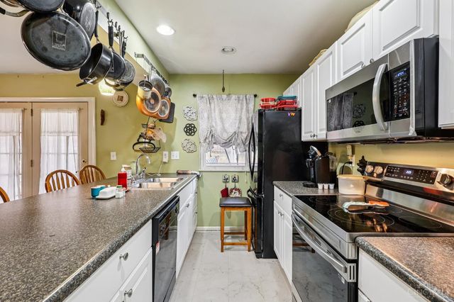 5468 Courier Court, Delhi Twp, OH 45238