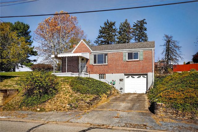 813 Alberta Dr, West Mifflin, PA 15122