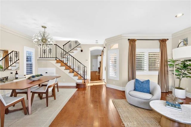 120 N Loreta Walk, Long Beach, CA 90803