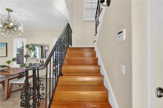 120 N Loreta Walk, Long Beach, CA 90803