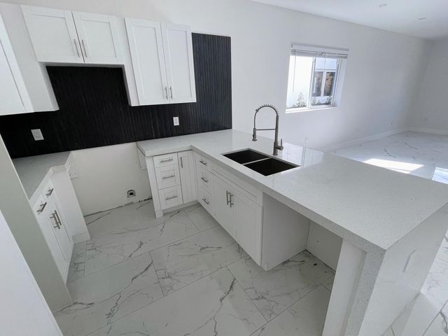 536 NW 13th Avenue, Fort Lauderdale, FL 33311