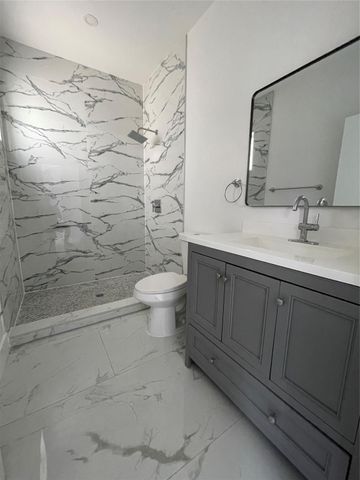 536 NW 13th Avenue, Fort Lauderdale, FL 33311