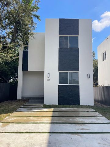 536 NW 13th Avenue, Fort Lauderdale, FL 33311