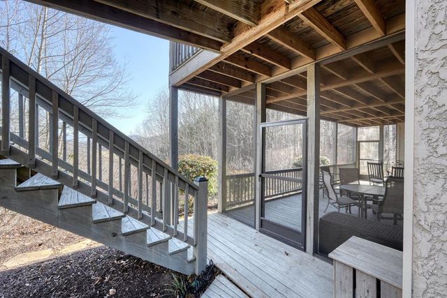 197 Eagles View Road, Hayesville, NC 28904
