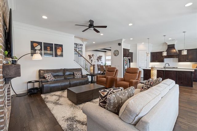 1505 SW Falkirk Run Avenue, Bentonville, AR 72713