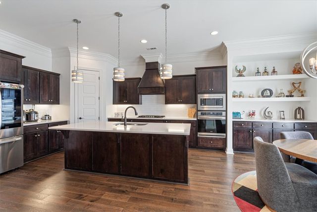1505 SW Falkirk Run Avenue, Bentonville, AR 72713