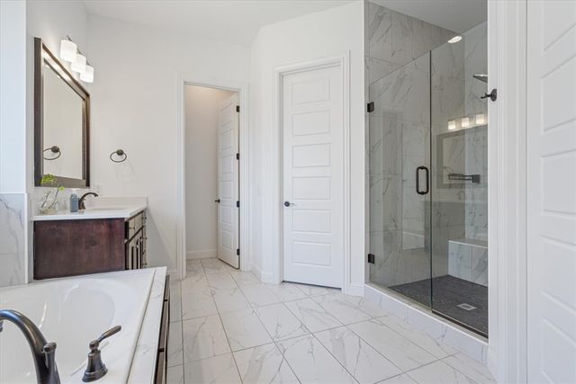 1505 SW Falkirk Run Avenue, Bentonville, AR 72713