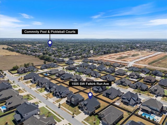 1505 SW Falkirk Run Avenue, Bentonville, AR 72713