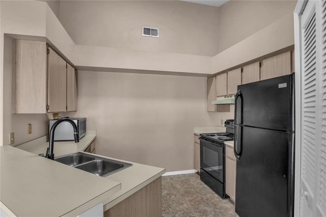 4815 BRIGHTON TERRACE 204, Orlando, FL 32811