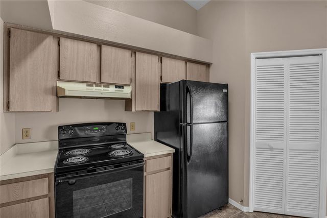 4815 BRIGHTON TERRACE 204, Orlando, FL 32811