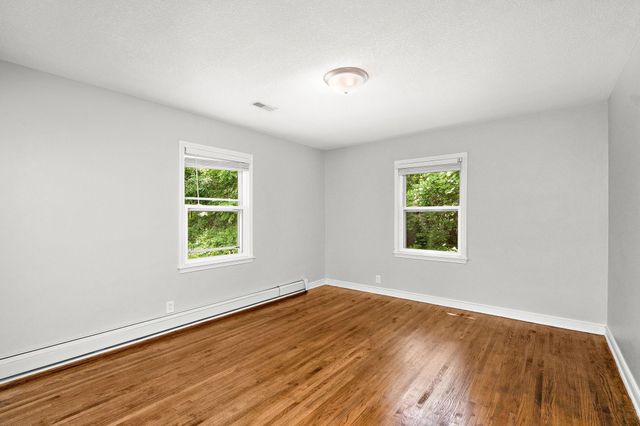 30 Woodridge Lane, Sunfish Lake, MN 55077