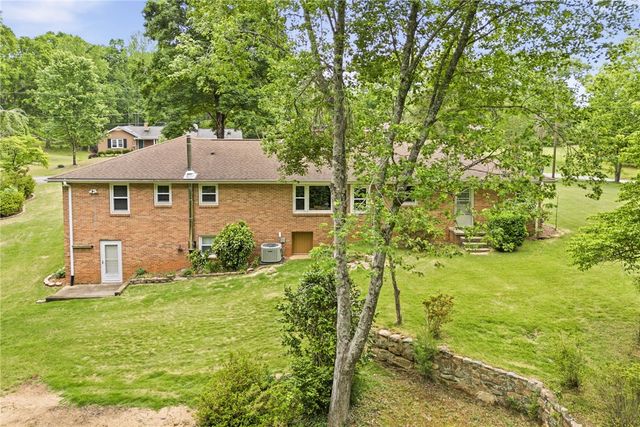 114 Pemberton Drive, Greenville, SC 29611