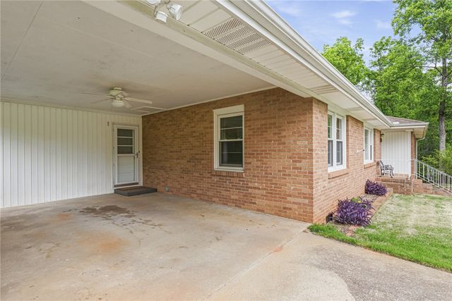 114 Pemberton Drive, Greenville, SC 29611
