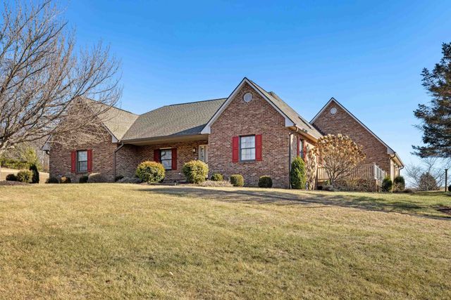 147 BON LEA DR, Staunton, VA 24401