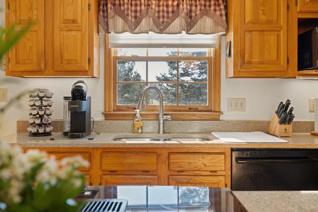 147 BON LEA DR, Staunton, VA 24401