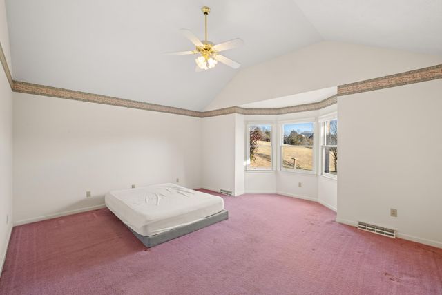 147 BON LEA DR, Staunton, VA 24401