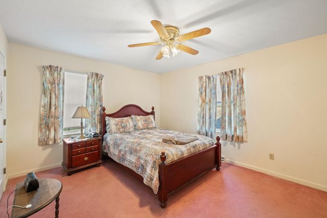 147 BON LEA DR, Staunton, VA 24401