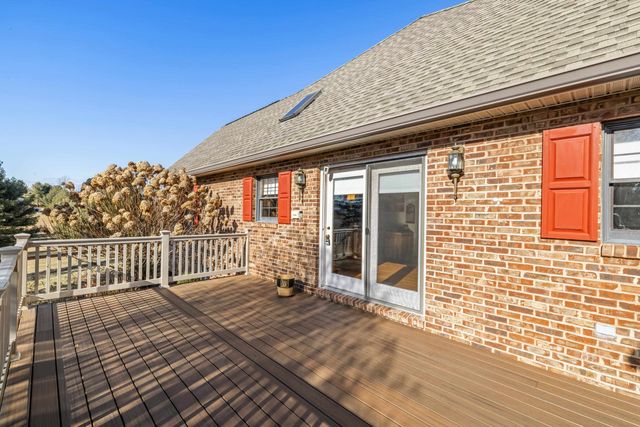 147 BON LEA DR, Staunton, VA 24401
