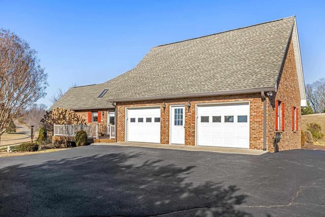 147 BON LEA DR, Staunton, VA 24401