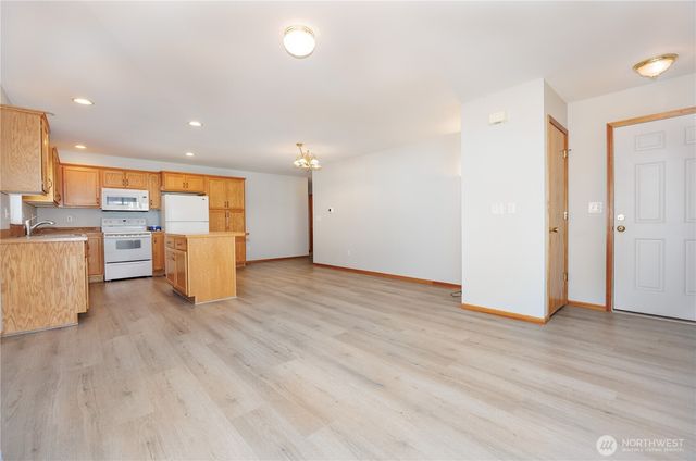 5675 Rosemary Avenue, Ferndale, WA 98248