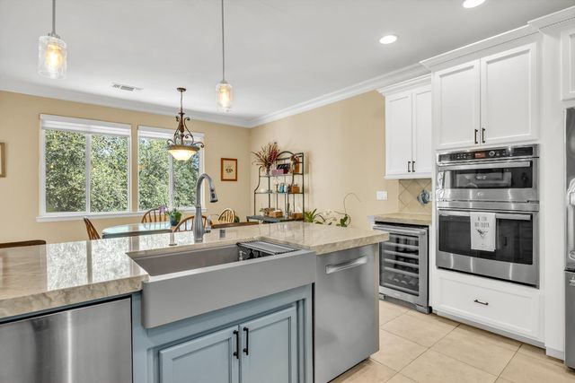 3184 Chasen Dr, Cameron Park, CA 95682