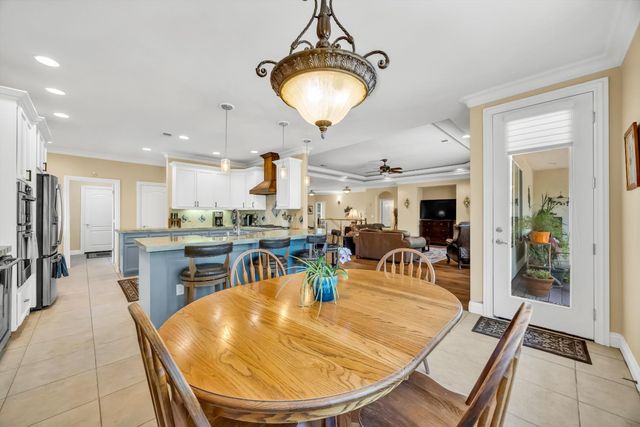 3184 Chasen Dr, Cameron Park, CA 95682