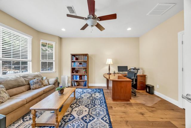 3184 Chasen Dr, Cameron Park, CA 95682