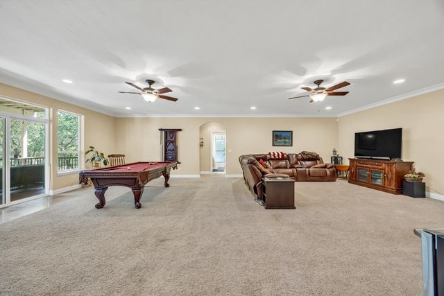 3184 Chasen Dr, Cameron Park, CA 95682