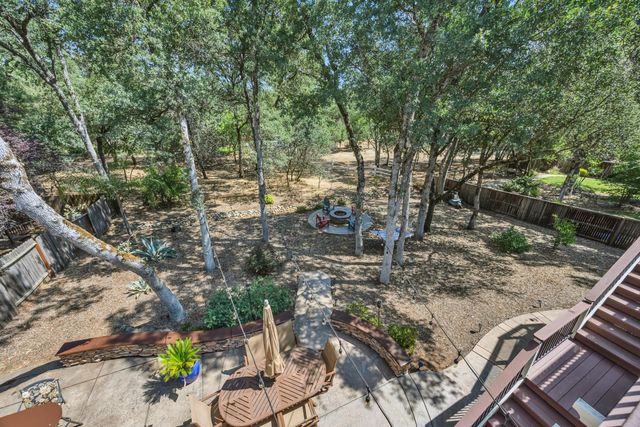 3184 Chasen Dr, Cameron Park, CA 95682