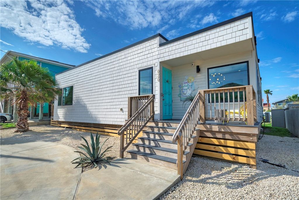 626 La Juana Ct, Port Aransas, TX 78373 — exterior