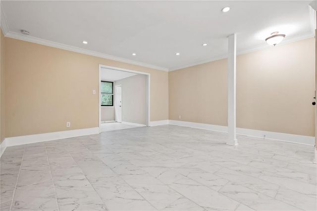 141 Amherst Place NW, Atlanta, GA 30327