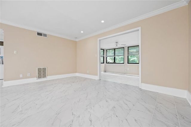 141 Amherst Place NW, Atlanta, GA 30327