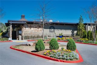 141 Amherst Place NW, Atlanta, GA 30327