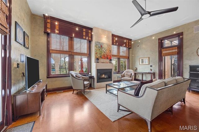 3520 Galt House Drive, St Charles, MO 63301