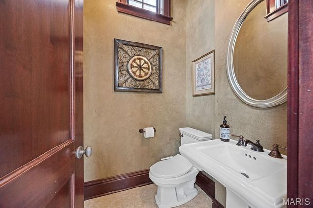 3520 Galt House Drive, St Charles, MO 63301