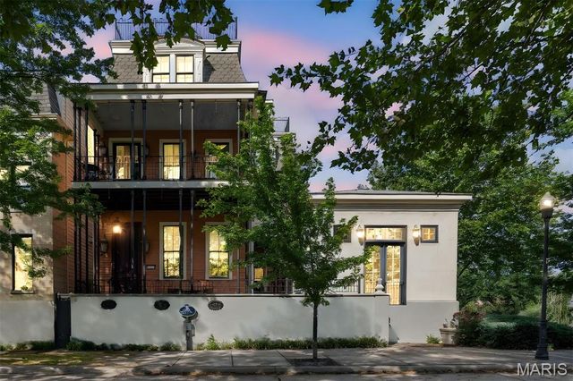 3520 Galt House Drive, St Charles, MO 63301