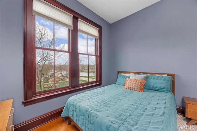 3520 Galt House Drive, St Charles, MO 63301