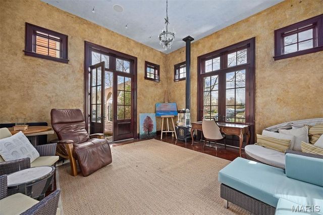 3520 Galt House Drive, St Charles, MO 63301