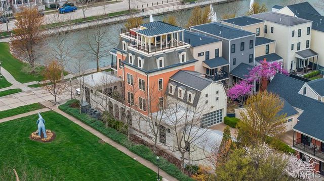 3520 Galt House Drive, St Charles, MO 63301